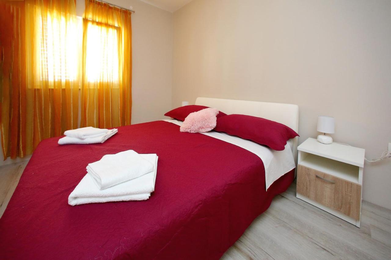 Apartments Sonia Sukošan Kültér fotó