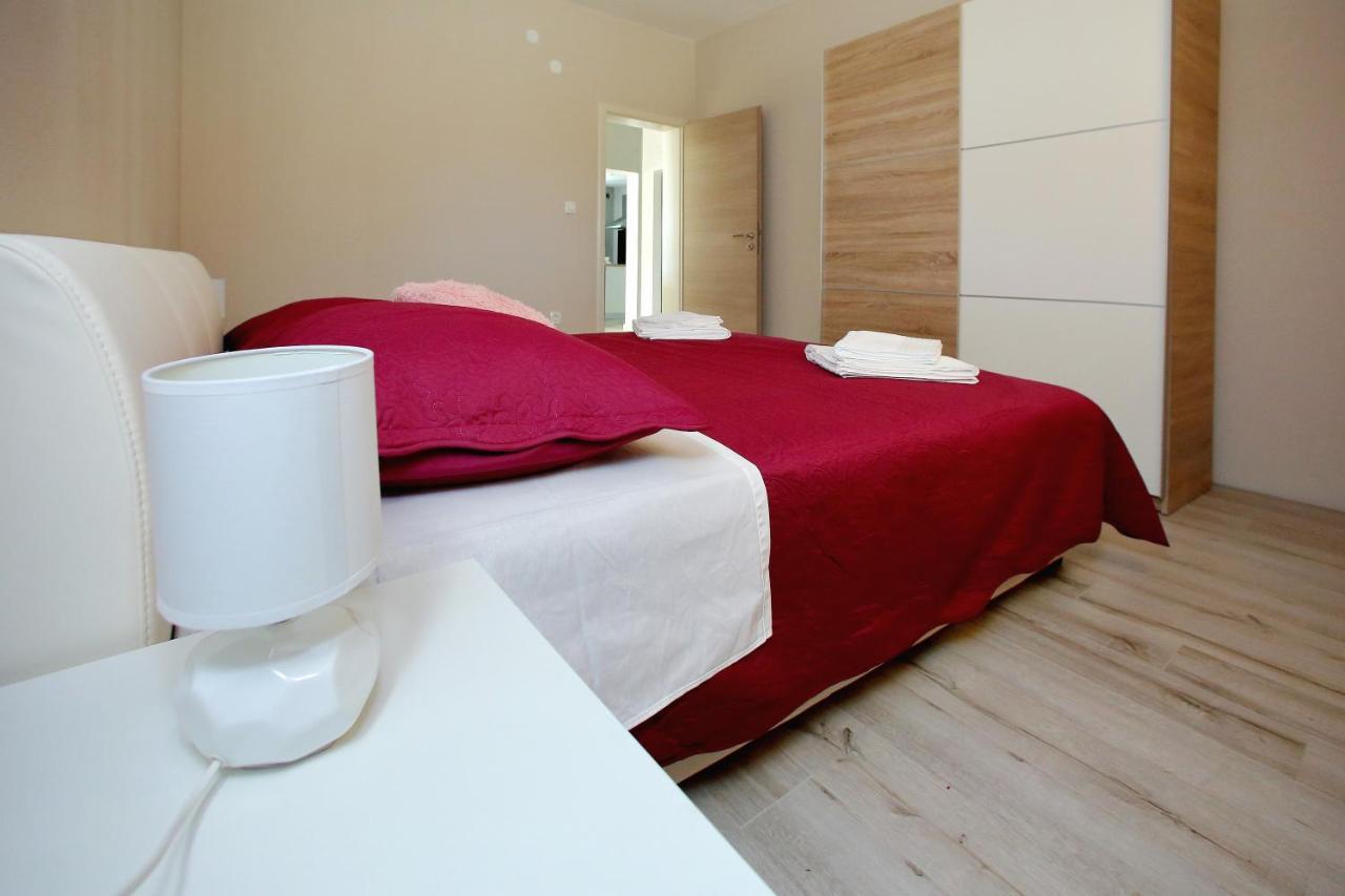 Apartments Sonia Sukošan Kültér fotó