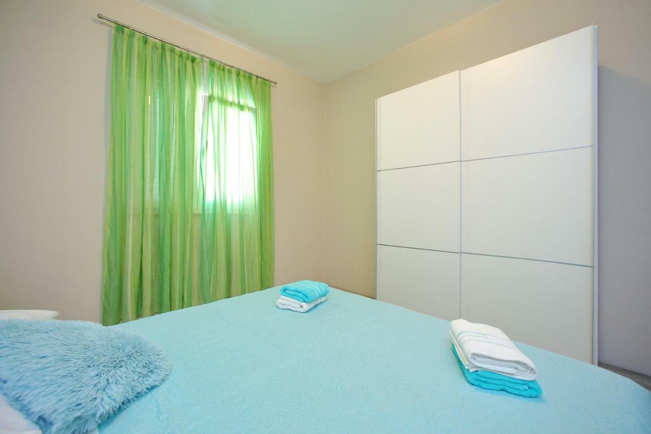 Apartments Sonia Sukošan Kültér fotó
